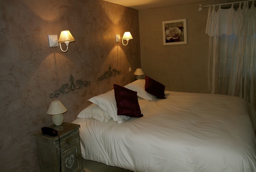 Le Crillon Hotel Murs  Exterior foto