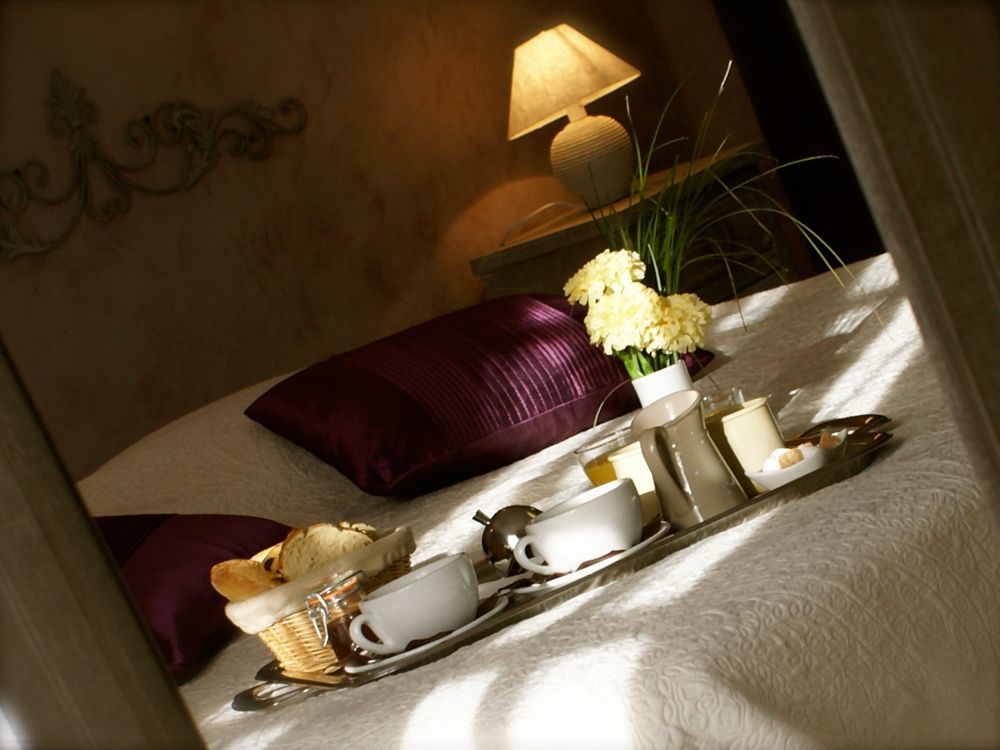 Le Crillon Hotel Murs  Exterior foto
