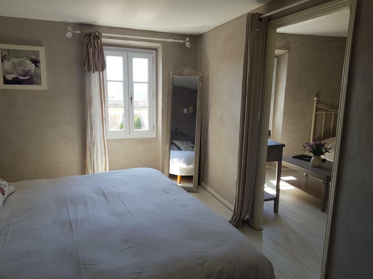 Le Crillon Hotel Murs  Exterior foto